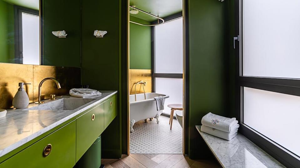 Luxury In * Barcelona
