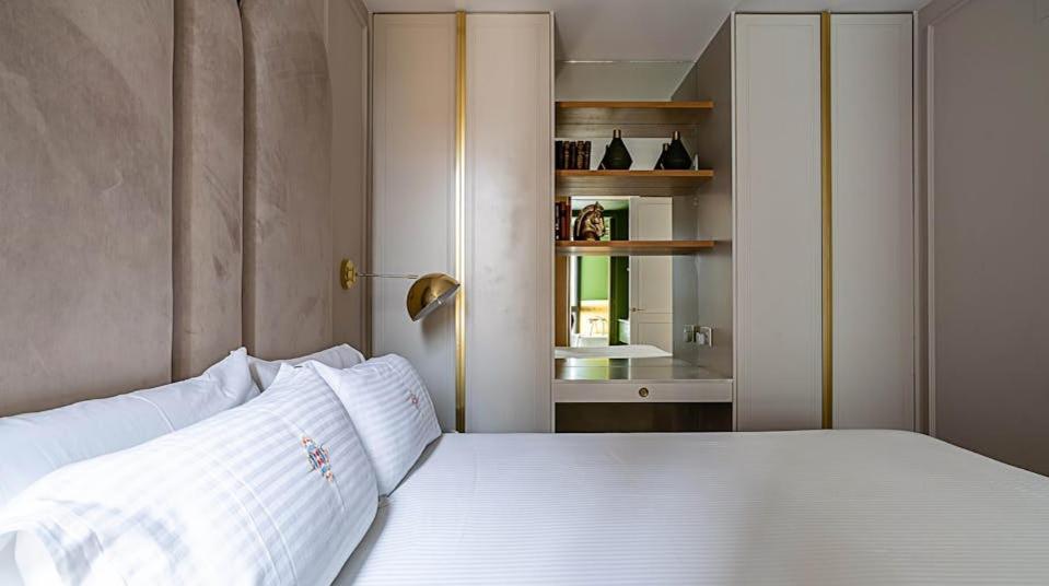 Luxury In *